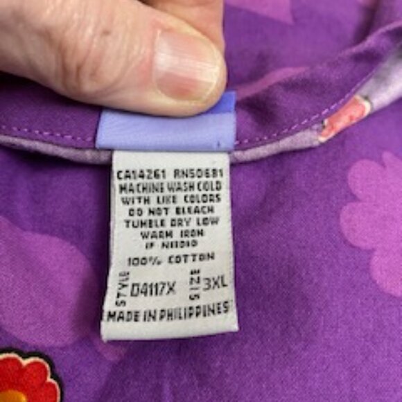 Scrub Top Plus size - Picture 3 of 3